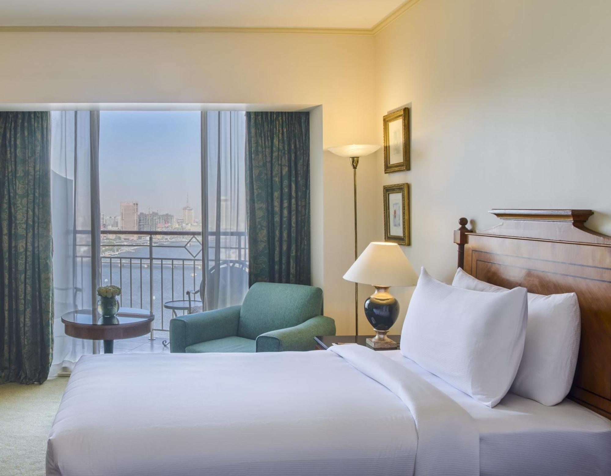 מלון Hilton Cairo Grand Nile מראה חיצוני תמונה A room at the hotel