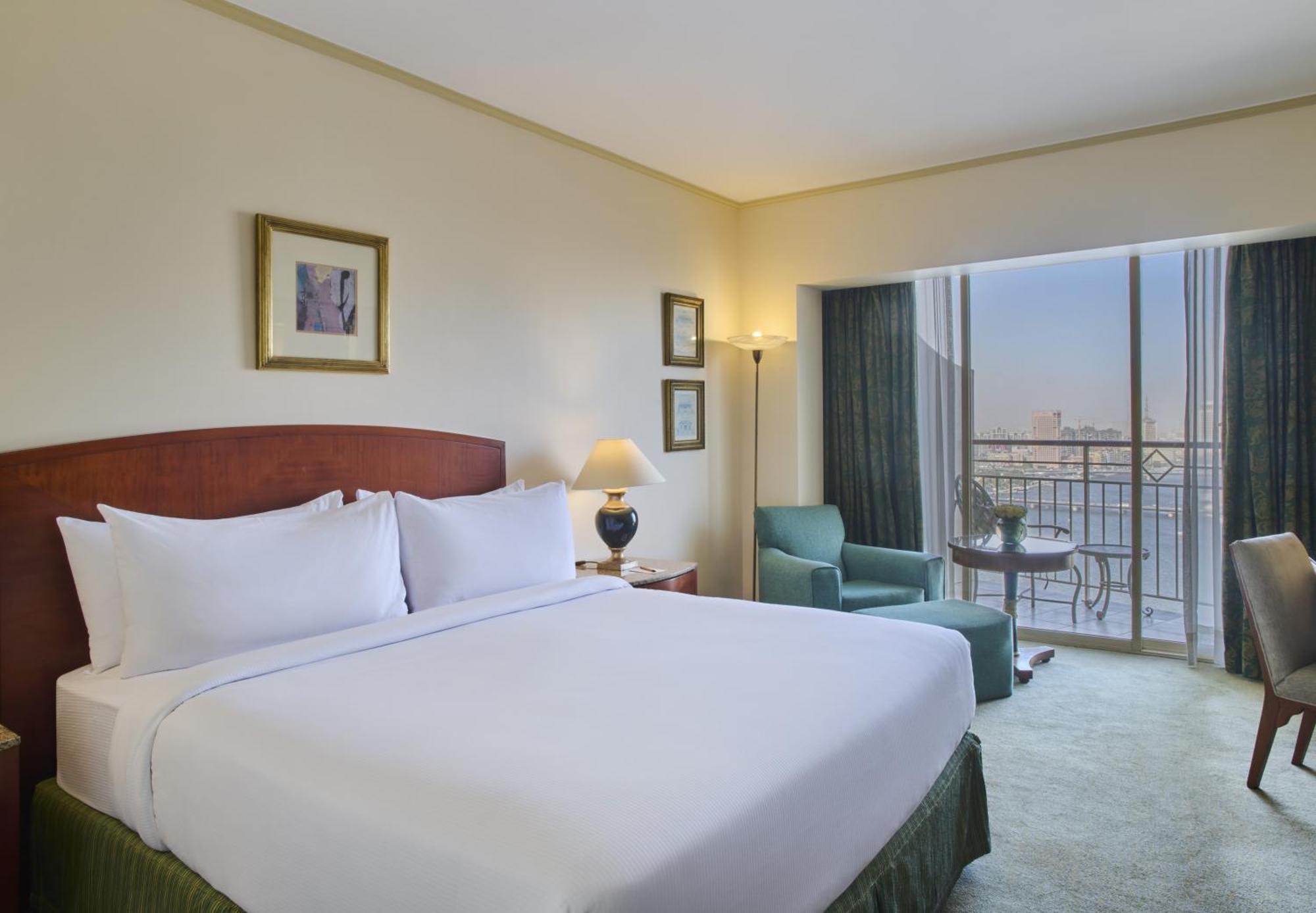 מלון Hilton Cairo Grand Nile מראה חיצוני תמונה A room at the Hilton Cairo