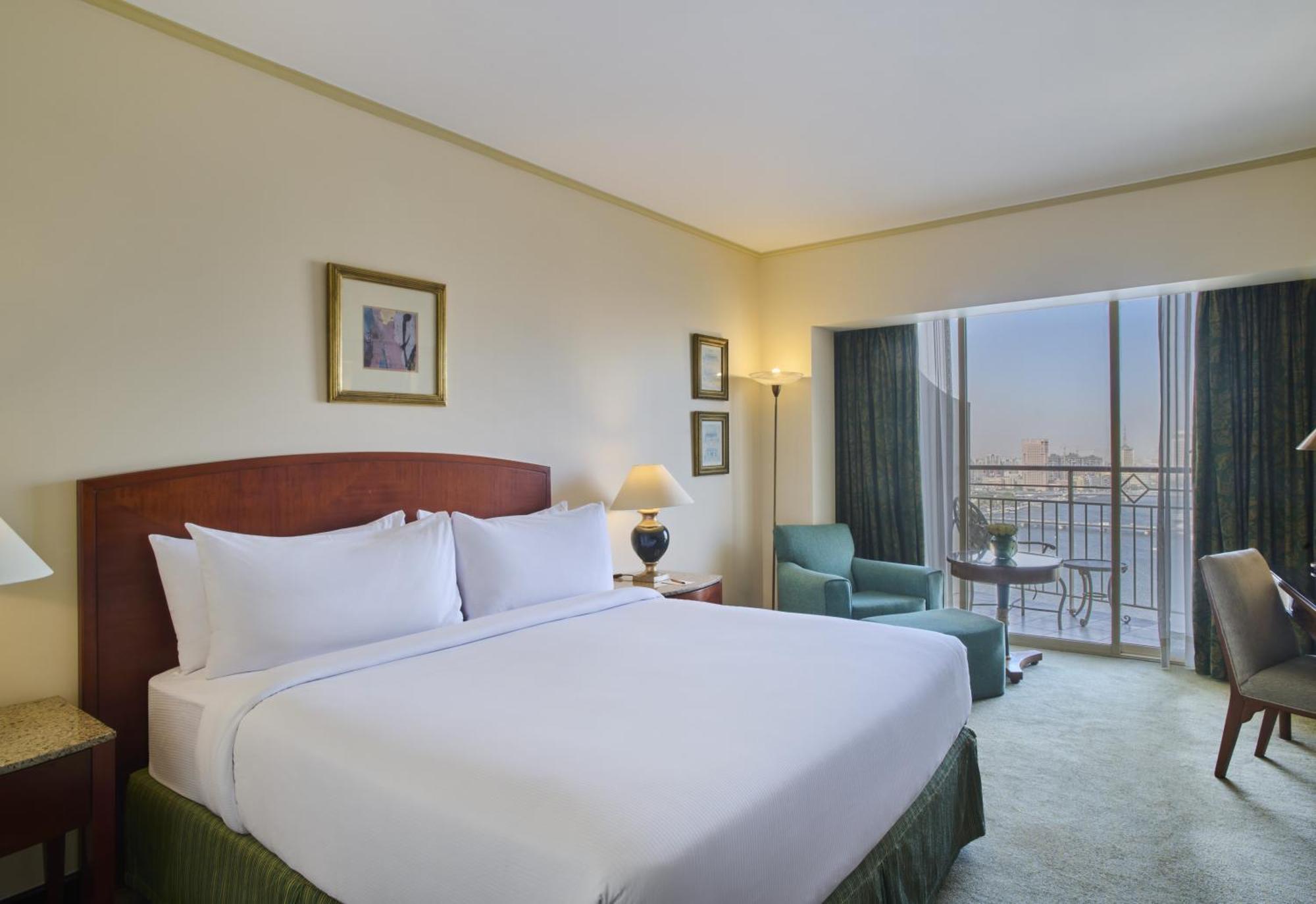 מלון Hilton Cairo Grand Nile מראה חיצוני תמונה A room at the Hilton Cairo