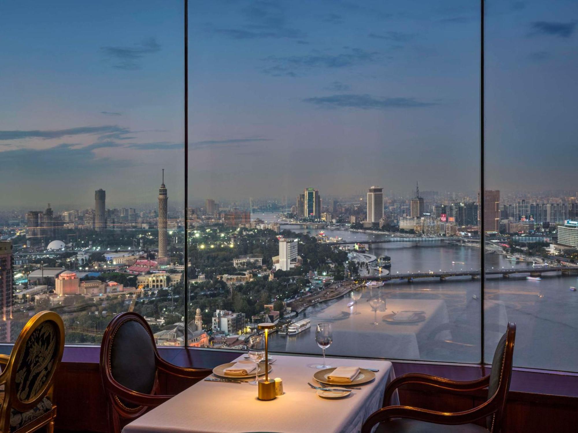 מלון Hilton Cairo Grand Nile מראה חיצוני תמונה View from the restaurant