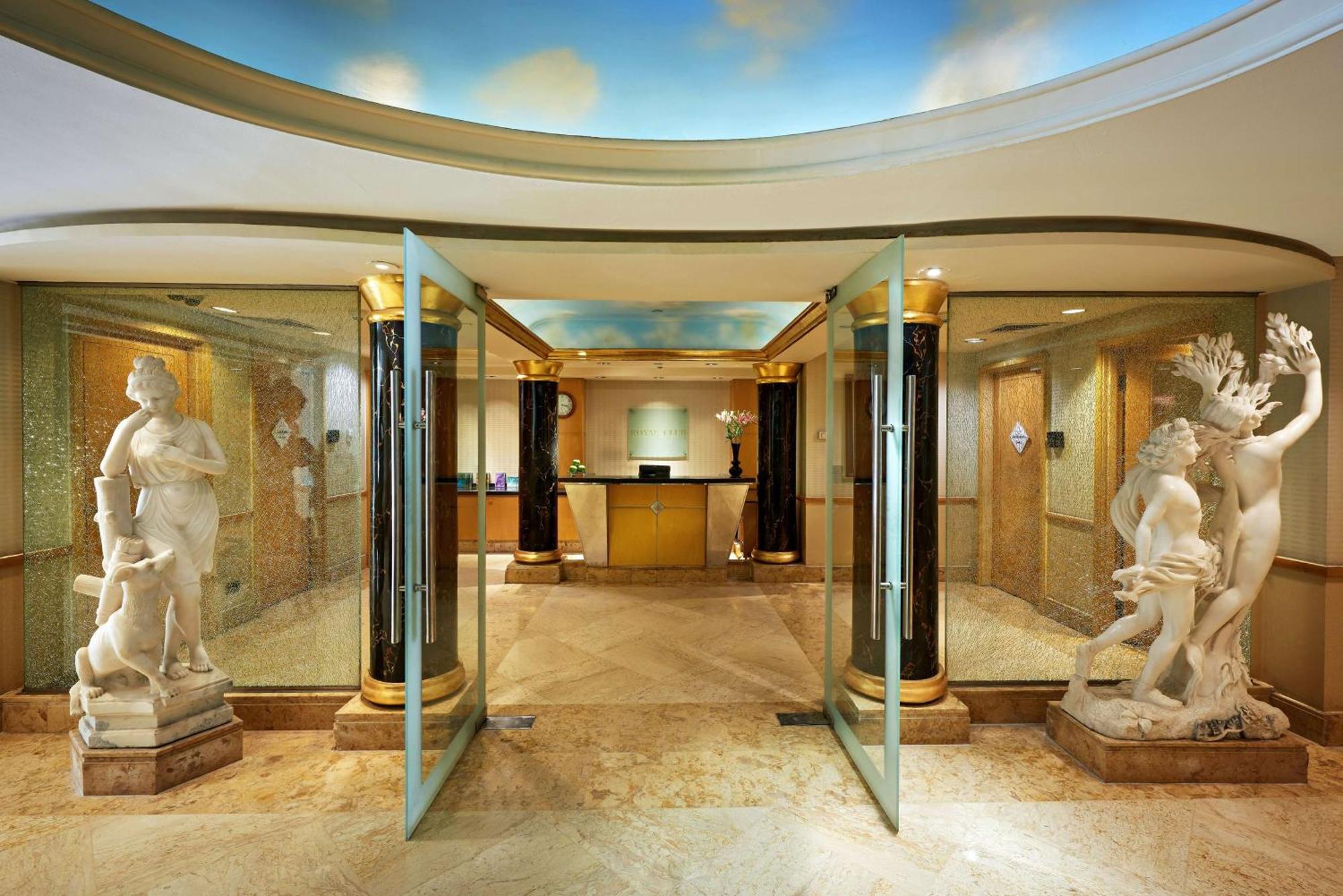 מלון Hilton Cairo Grand Nile מראה חיצוני תמונה Entrance to the spa