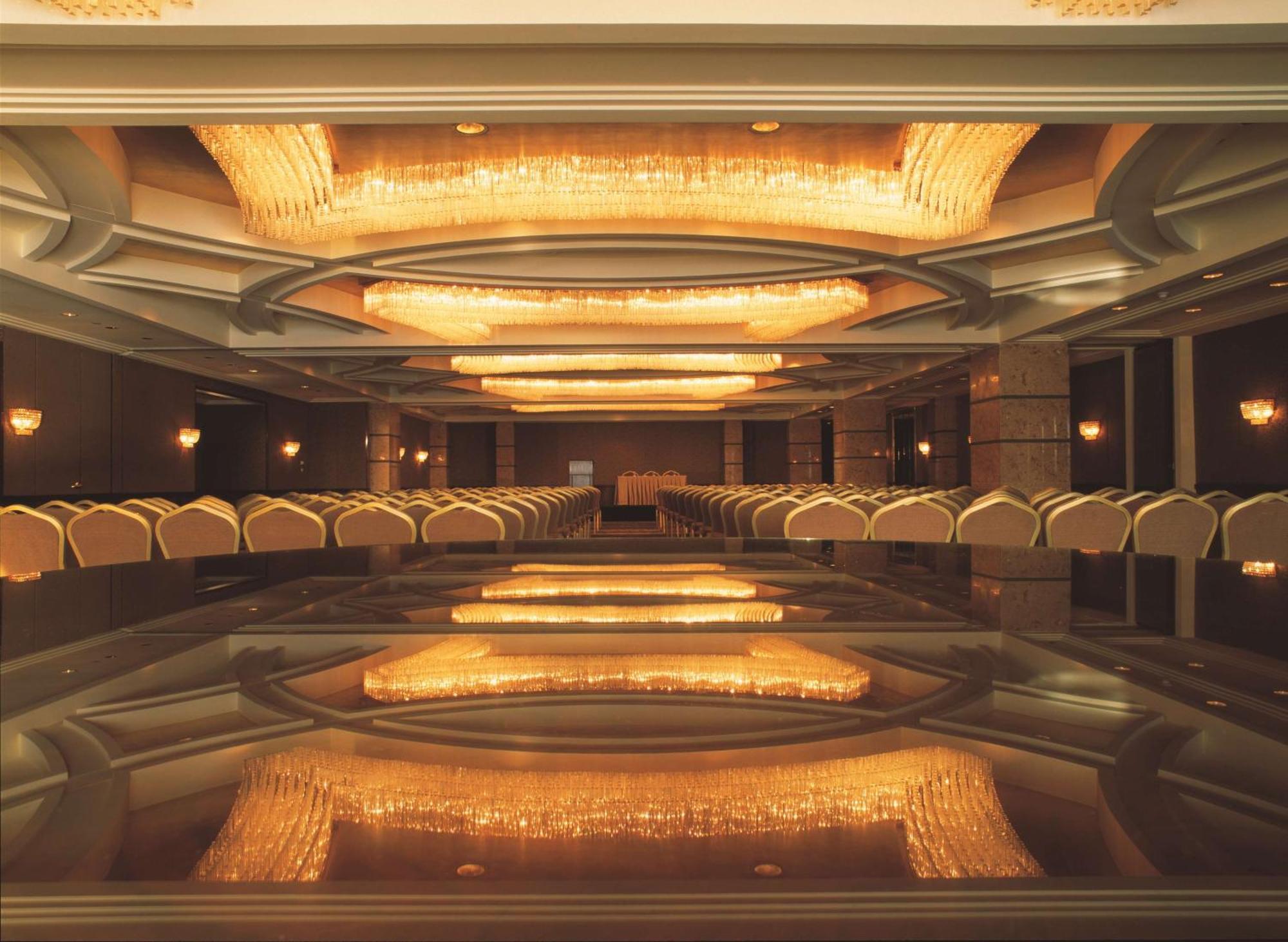 מלון Hilton Cairo Grand Nile מראה חיצוני תמונה The interior of the ballroom