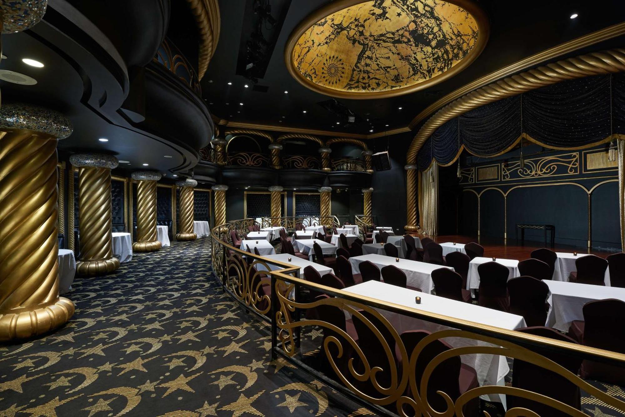 מלון Hilton Cairo Grand Nile מראה חיצוני תמונה The interior of the restaurant