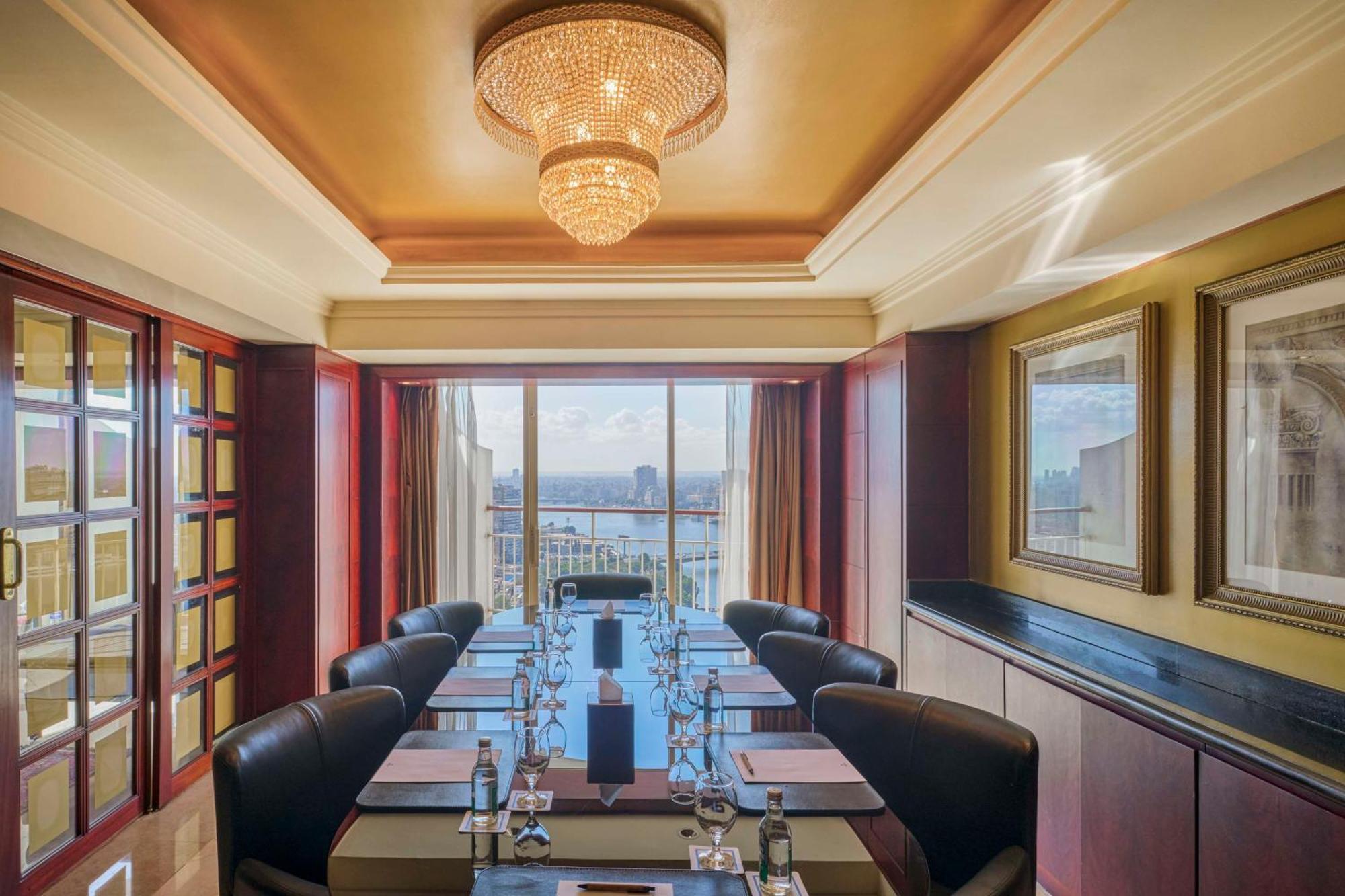מלון Hilton Cairo Grand Nile מראה חיצוני תמונה Boardroom